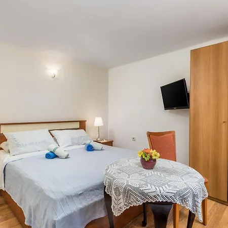 & Ribaric Guest house