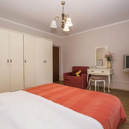 & Ribaric Guest house