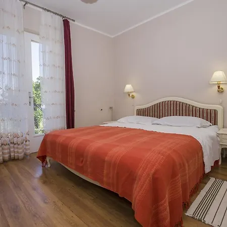 & Ribaric Guest house